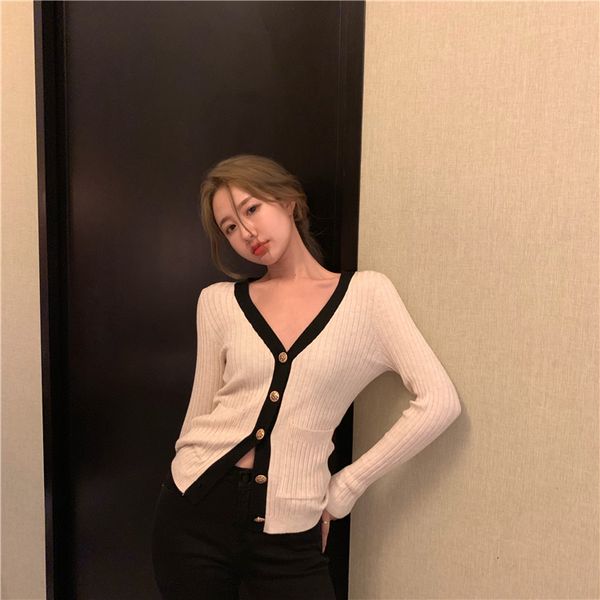 

metal button ~ classic contrast pit stripe slim knit cardigan
