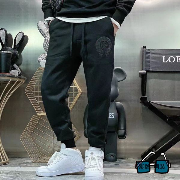 

new embroidery sanskrit croxinchao men's casual pants in autumn and winter 2020, Black