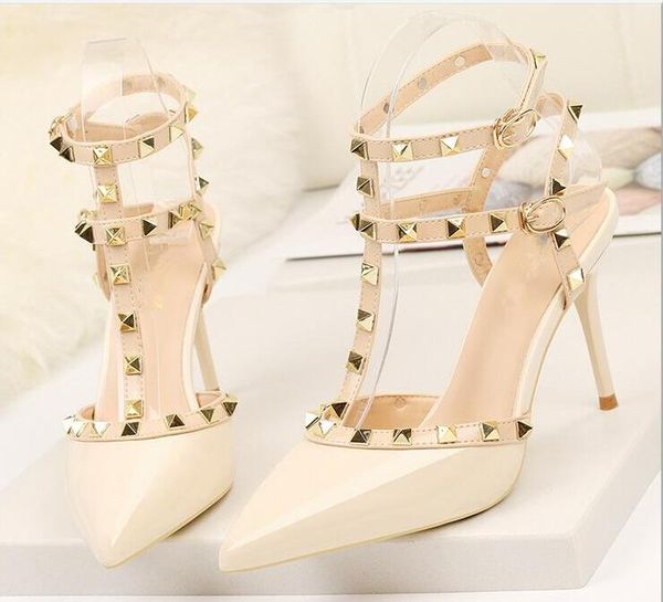 

a201 new women sandals slippers embroidery gdsandal floral brocade flip flops striped beach genuine leather dazzle flowers slipper with box, Black