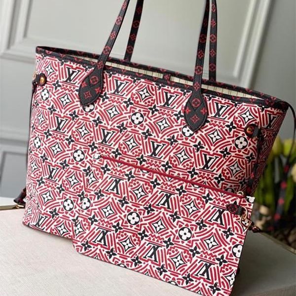 

spot real s the new lady's handbag 7a high-end custom quality fashion fashion wind style hardware with large capacity handbag