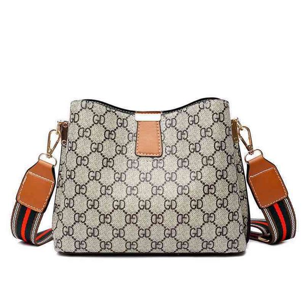 

70% off designer bags 70% off xvfyishodmnrucketsml, Black;red