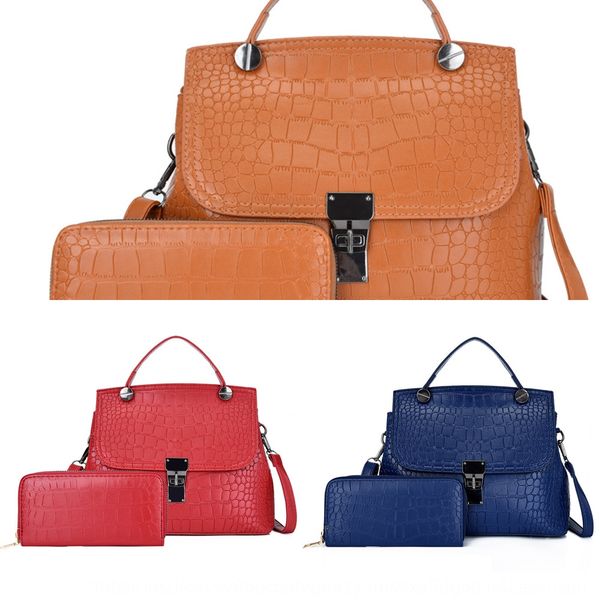 

pu leather women's bag 2020 new spring bag summer tide capacity and summer fashion crocodile design messenger bagnet red atmospherevers