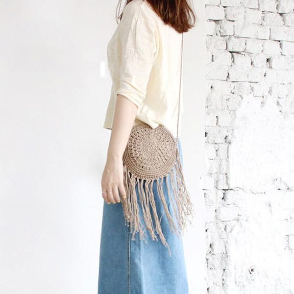 

new pretty solid color straw beach rattan messenger shoulder bags for ladies fashion summer ladies tassel wicker weave bag