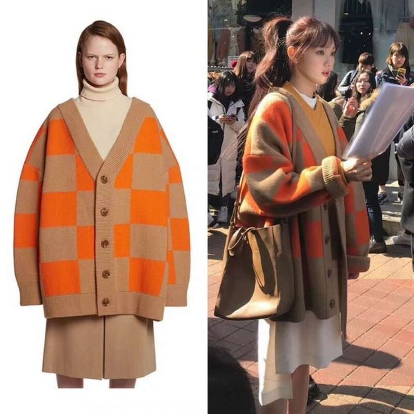 

5gteu autumn and winter li biblical super celebrity same ins korean women's bible style loose coat coat sweater internet sweater lazy s, White;black