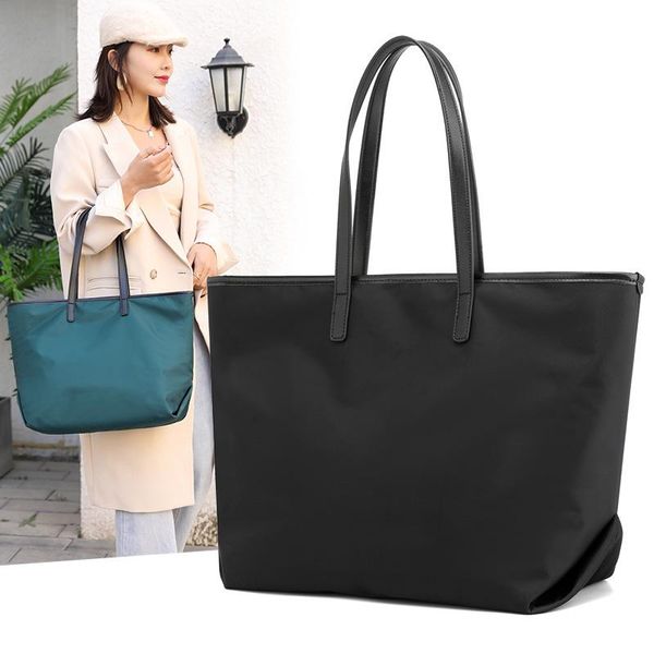 

cross body autumn and winter 2021 fashion large capacity tote bag simple leisure shoulder women's shopping