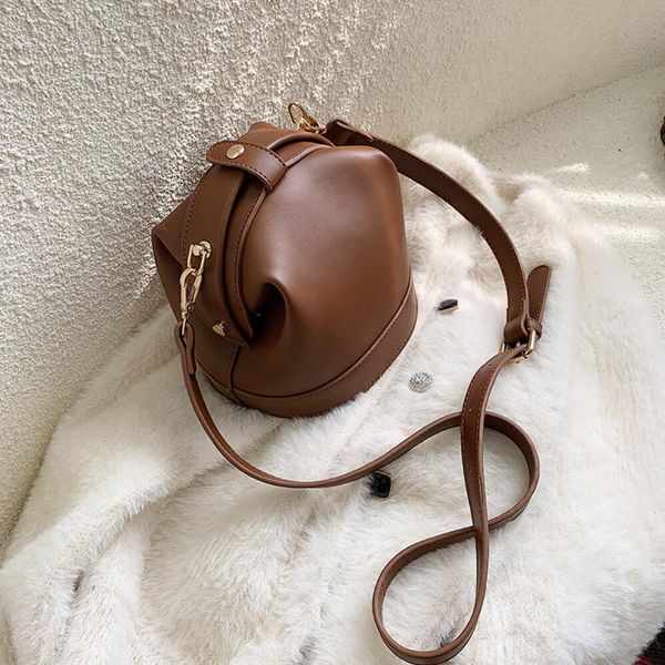 

vintage messenger female tote lock women's 2019 quality high handbag pu leather bag fashion bucket new bag shoulder rauew