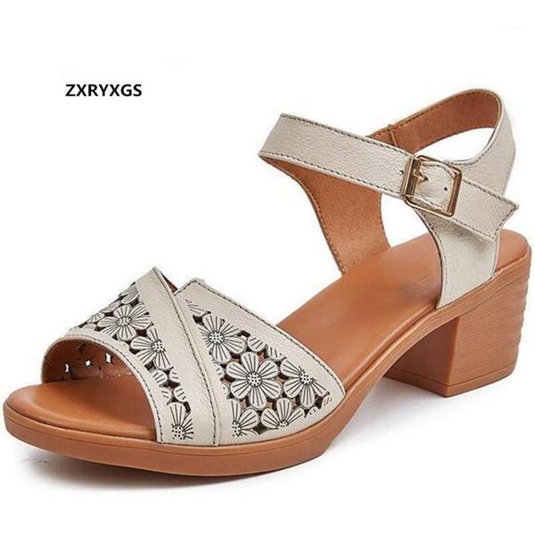 

promotional hollow cowhide flower classic leather sandals 2020 soft sole non-slip wear thick heel summer shoes female sandals1, Black