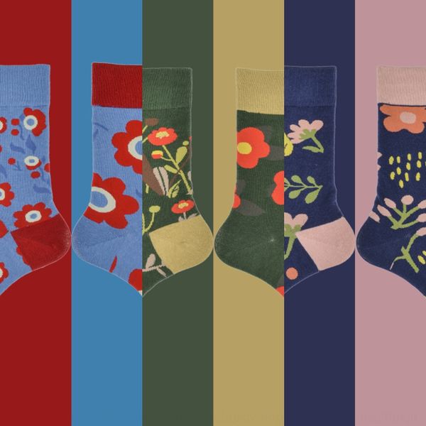 

tide ab all cotton medium high socks creative cartoon cartoon silk silk stockings flower new autumn and winter stockings female socks oobt0, Black