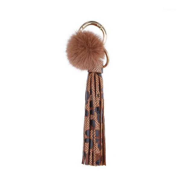 

2020 new ring retro jewelry multicolor monogrammed leopard print leather tassel women keychain bag pendant alloy car key chain1, Silver