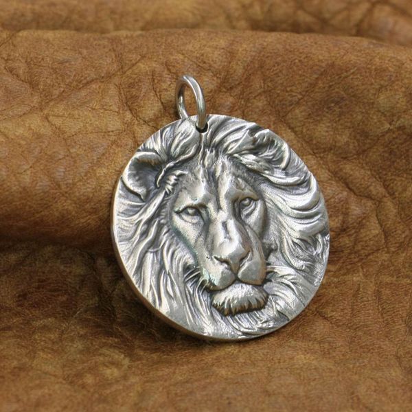 

925 sterling silver relief lion pendant fashion punk pendant ta228 dia. 33mm