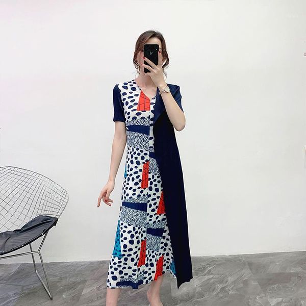 

womengaga 2020 summer new dress v-neck womens pleated button plaid patchwork casual long a-lin loose fashion streetwear a2121, Black;gray