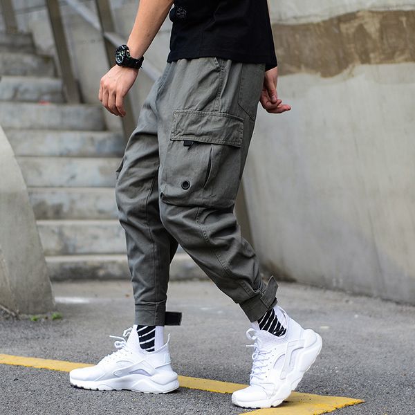 

2021 new fashion streetwear casual men fit big pocket elastic waist newly designer hip hop joggers pants eri7, Black