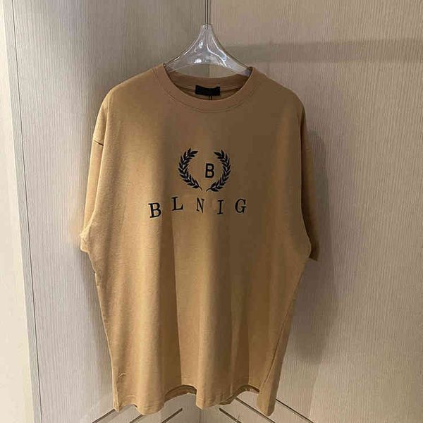 

2022 factory wholesale new correct paris + summer wheat alphabet printed t-shirt couple os casual loose short sleeve top, White