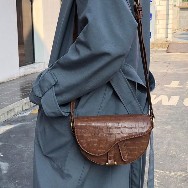 

women crossbody bag fashion crocodile semicircle saddle bags pu leather shoulder bags for female handbags designer bolsas