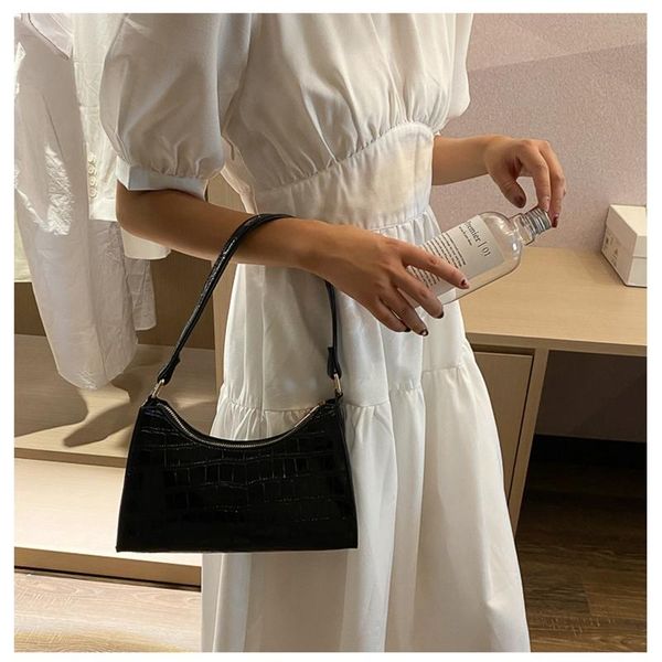 

cross body 2021 female handbags temperament fashion casual shoulder underarm all-match zipper pu leather messenger bags for women