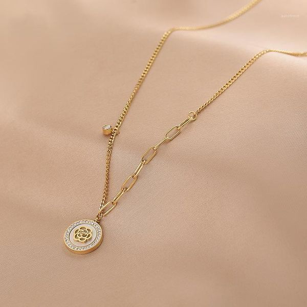 

elegant flower pendant white shell camellia flower short necklace for woman fashion golden chain girl's unusual neck chain1, Golden;silver