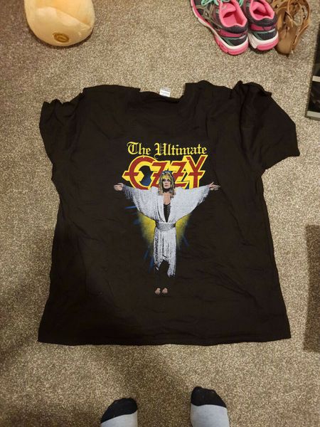 

vtg 1987 ozzy osbourne ultimate sin tour shirt blackreprint limmited edition sport hooded sweatshirt hoodie