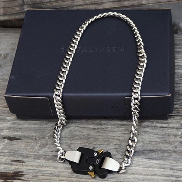 

2021 new skateboard 1017 9sm hero chain men women titanium metal buckle alyx necklace accessories ek7k, Bronze;silver