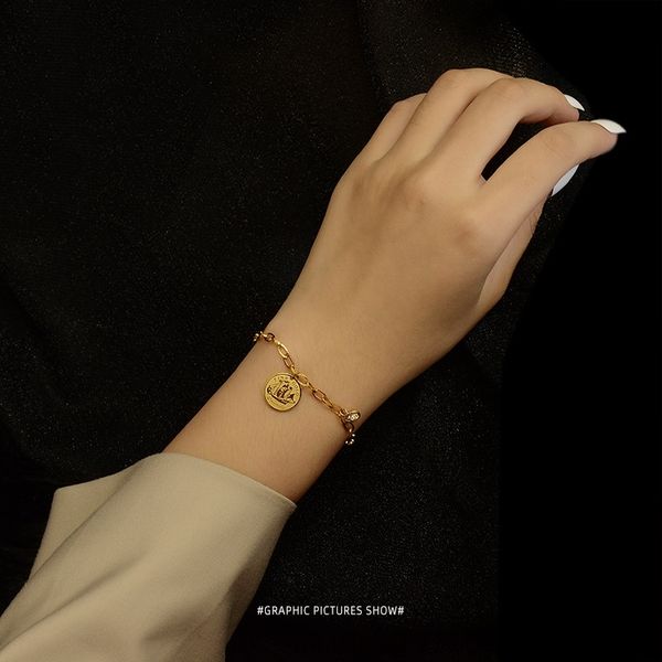 

qvehr small design steel ins wind jewelrybracelet pendant jewelrycircle brand indifference bracelet female jewelry titanium pendant plating, Golden;silver