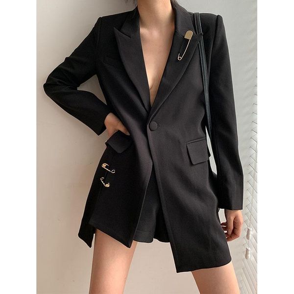 

stylish design women fashon black color buttons down jackets and coats wholesale, White;black