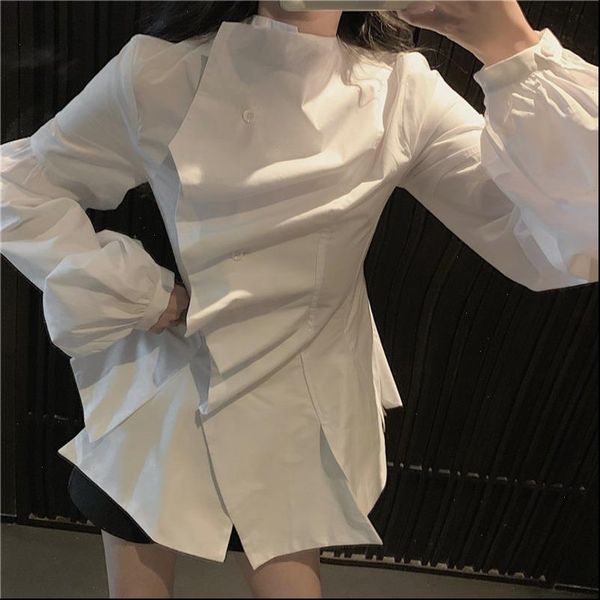 

ewq]2021 spring new sweet full sleeve irregularly buttoned pleated casual shirt korea style loose black women blouse qz246, White