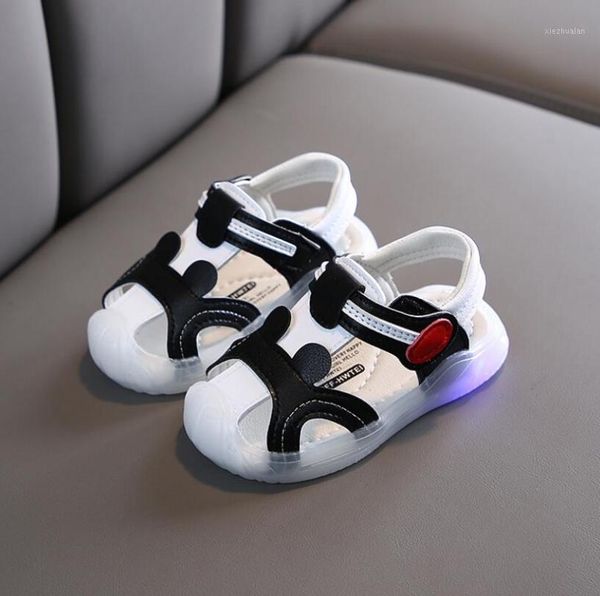 

led with light girls boys brands summer sandals flash children soft sole beach sandals anti-slip cozy cute kids sport sneakers1, Black;red