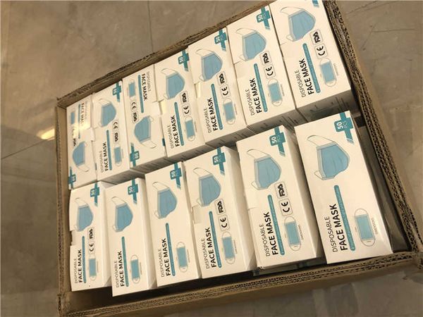 

non-woven filtration stock in layer fabrics 3 dust and saliva disposable face mask ventilate comfortable 24-hour protection
