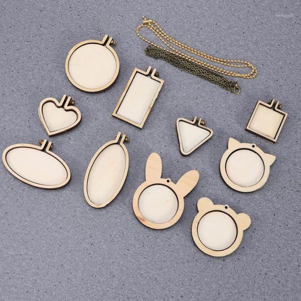 

12 pcs cross stitch fixing frame embroidery mini wood hoops diy wooden stitch hoop for crafting sewing stitching1, Black