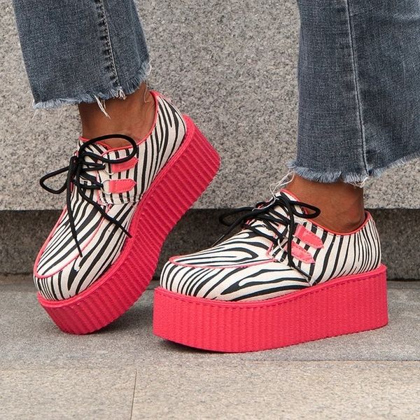 

2021 the new fashion creepers apartment woman pattern zebra sued women's flat shoes 6v9g, Black