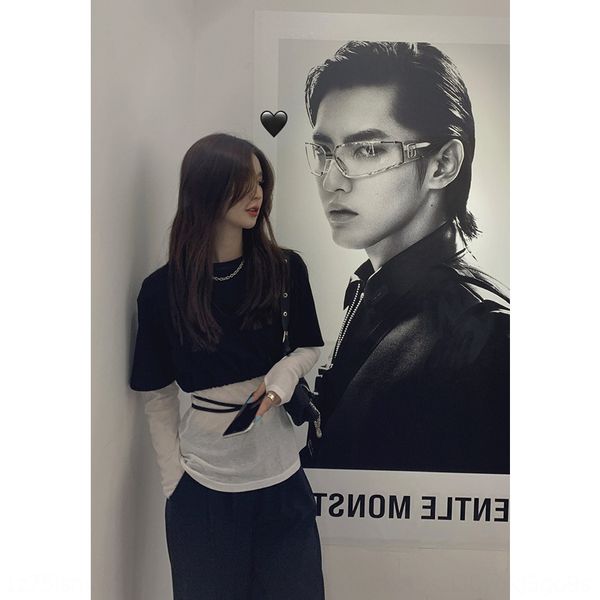 

net red temperament knitted short sleeve coatshort women's autumn 2020 new korean loose versatile bottoming shirt two piece set skne, White