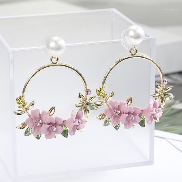 

korean fashion flower earrings 2020 new elegant big round flower ladies earrings fashion simulation pearl boucle d'oreille1, Golden;silver