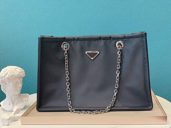

women's designer's shoulder bags totes chain bags handbag fashion nylontexture with pocket medium size pd20092317