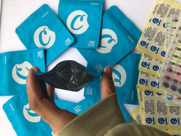 

blue bag bags flavors and hologram nerds stickers mylar empty label bags solid edibles cookies 3.5g bbyii bdesports
