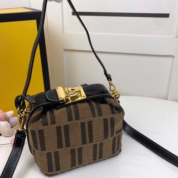 

lunch box mini bag coin purse canvas wallets fashion patchwork letter zipper long short 2 shoulder straps appliques interior zipper