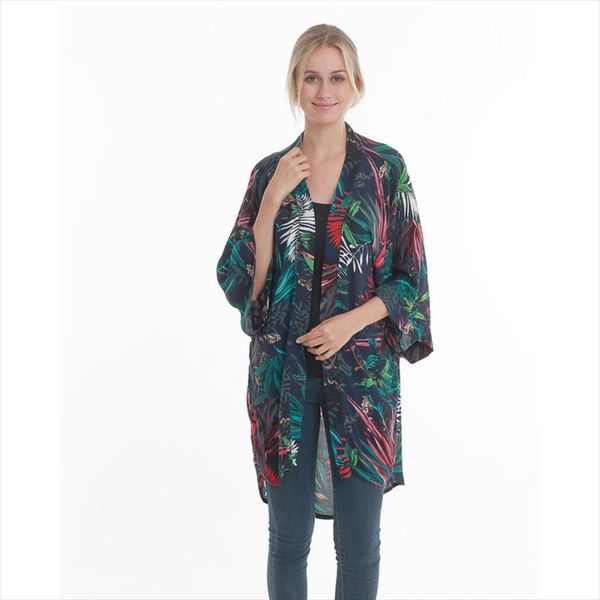 

2020 new kimonos cardigan outdoor walking jacket fashion blouse woman cotton cardigans plaid shirts summer sunscreen kimono, White