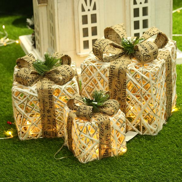 

2021 up tree shop pile light christmas box window gift bag decoration scene layout new