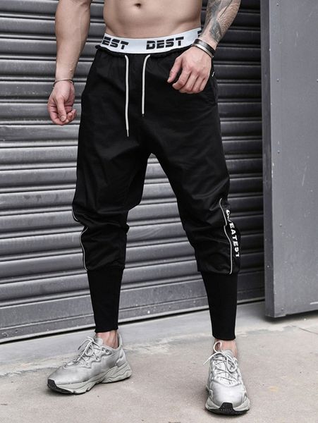 

men letter tape drawstring waist contrast piping pants 78ng#, Black