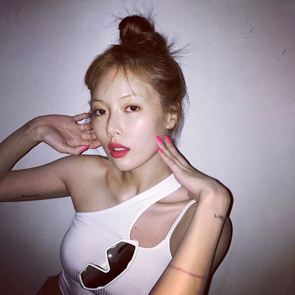 

новый наклонный воротник персонализированные полое основание 2019 летней женщины стройной 2019 летней женщины новый косой воротник рубашки t, White