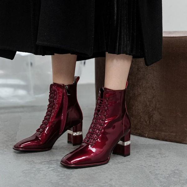 

mljuese 2021 women ankle boots cow leather red color crystal heel square toe winter short plush lace up high heels ankle boots, Black
