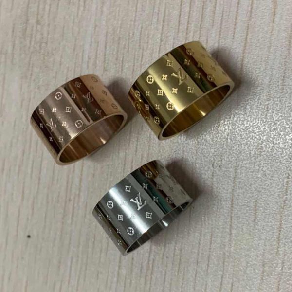 

high polished classic design women lover rings gold silver rose colors stainless steel couple rings fashion design women jewelry wholesale