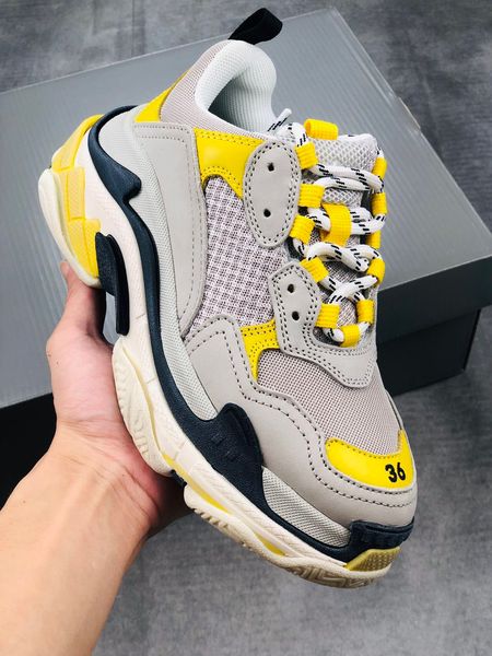 

2022 new triple s platform paris 17fw triple s sneaker for men women black red white green casual dad shoes tennis increasing sneakers, Black;white