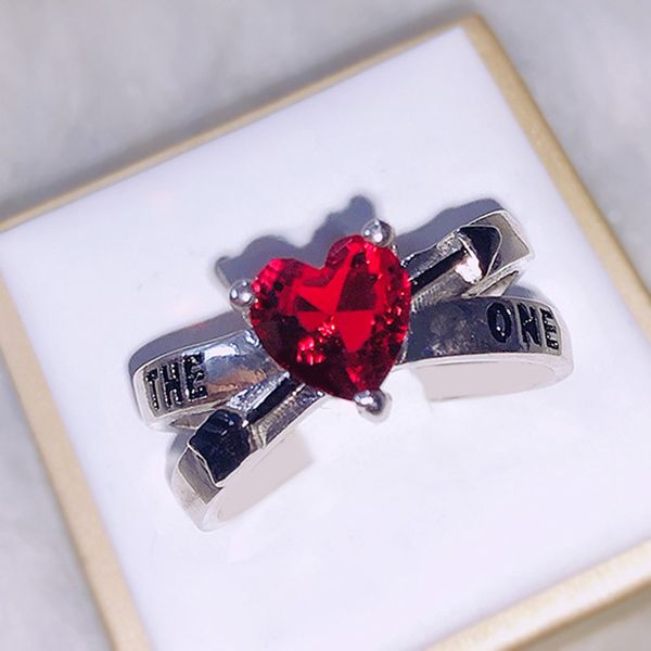 

european and american fashion arrow cupid arrow letter ruby zircon ring, Golden;silver