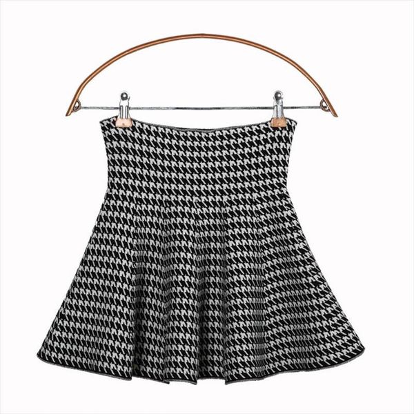 

2020 new all match elegant black and white houndstooth knitted ultra thin body skirt render autumn and winter skirt