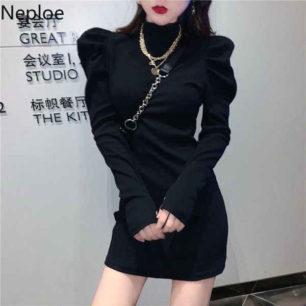 Beiläufige Kleider NEPOOE Frau Bodycon-Kleid Sexy Black Robe Rollkragenhülse Strickweite Vestidos Weibliche Koreanische Tmeperament Mini