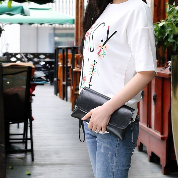 

2020 new selling trend, fashionable fashion hand in hand bag, pocket bag