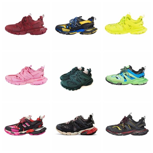 

2020 daddy shoes track3.0 three generation led light dazzling men's and women's leisure sports shoes, Black