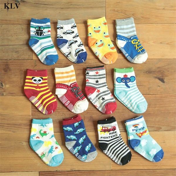 12 Paar/Packung Kindersocken, sortiert, rutschfest, knöchellang, modisches Baumwollmuster, Stretch-Stricksocken mit Griff für 0–5-jährige Babys, Mädchen und Jungen 201112