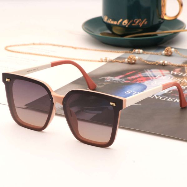 

2021 box tide sunglasses women's new big face show thin pink polarized sunglasses round face uv protection driving, White;black