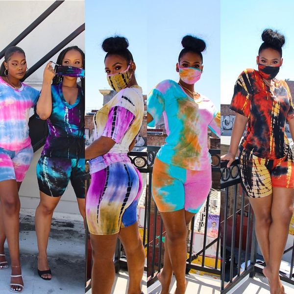 

tracksuits european and american women's tie-dye v-neck casual fashion home sports shorts suit (including mask), Gray