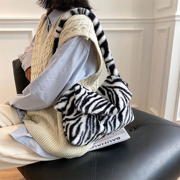 

fashion women handbags portable zebra pattern shoulder bag plush envelope clutch popular simple female daily bag